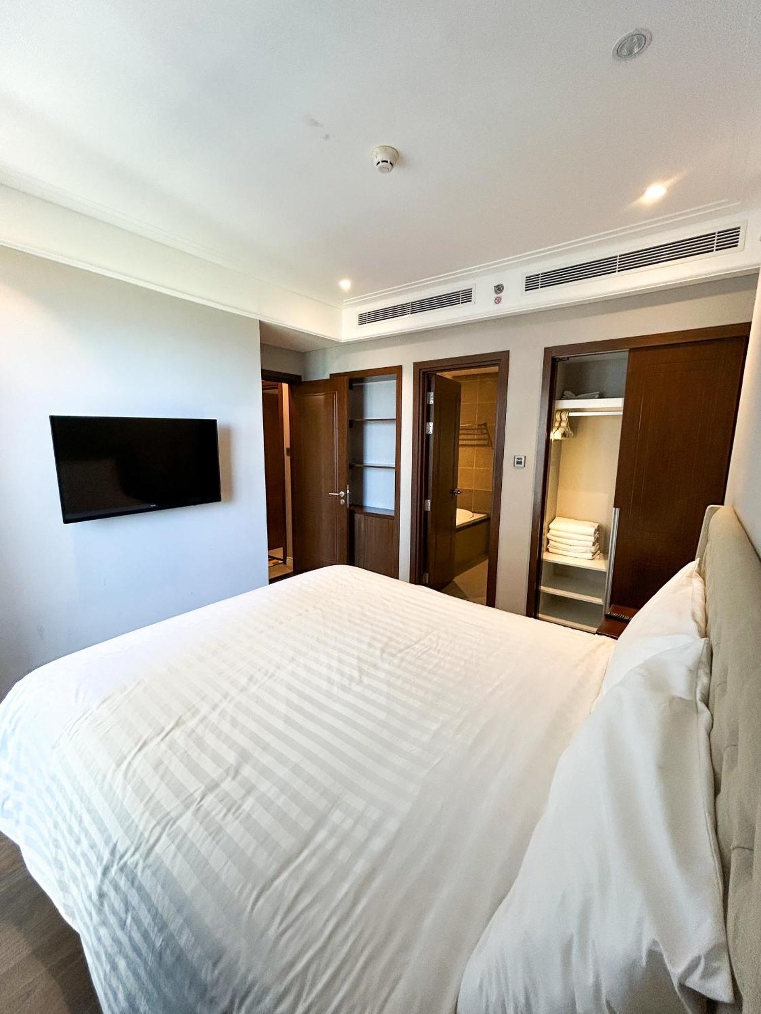 Sunrise Luxury Apartment With Ocean View Da Nang Dış mekan fotoğraf